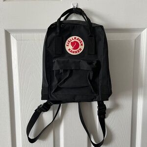 Fjallraven kanken mini backpack